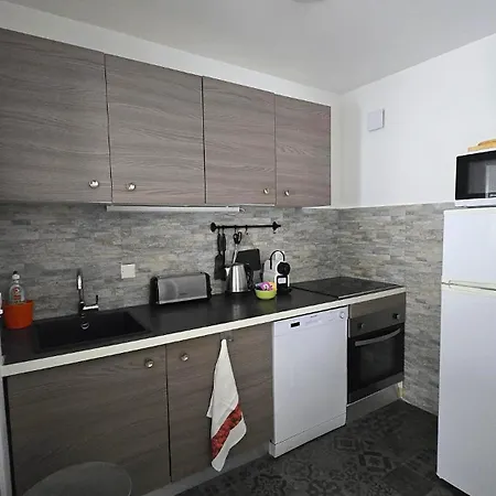 Kris A La Apartamento *